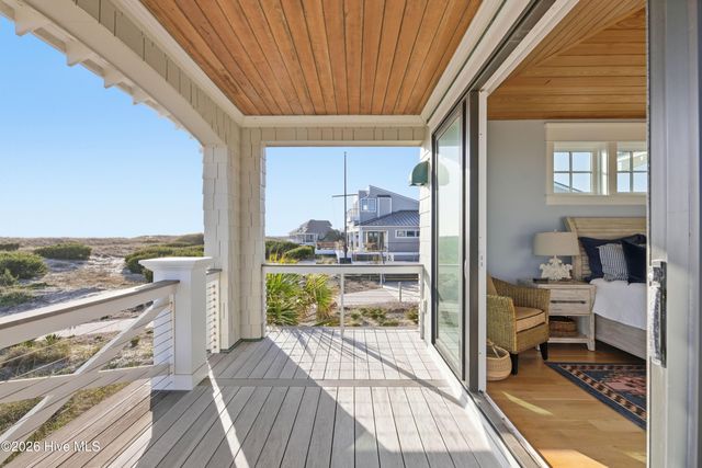 25 Sandspur Trail, Bald Head Island, NC 28461