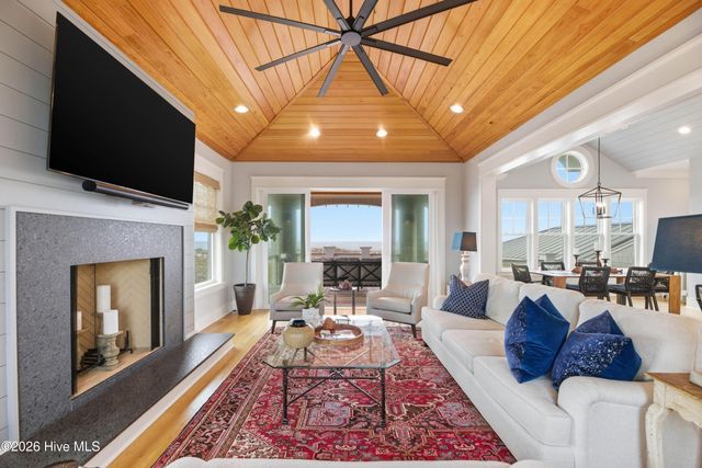 25 Sandspur Trail, Bald Head Island, NC 28461