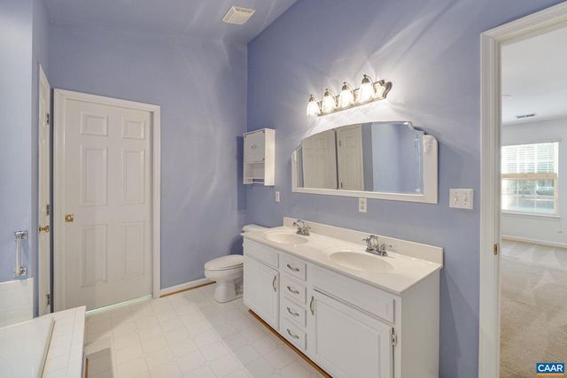 8 HORSEBACK LN, Palmyra, VA 22963
