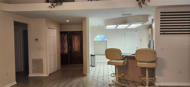 8404 BARRETT PLACE, Tampa, FL 33617