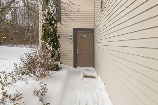 6398 Forest Park Drive, North Ridgeville, OH 44039