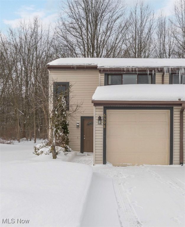 6398 Forest Park Drive, North Ridgeville, OH 44039