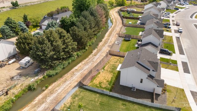 1378 Silver Valley St, Middleton, ID 83644