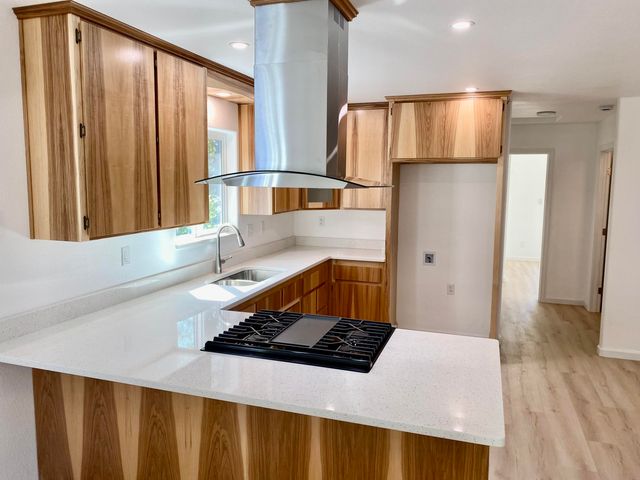 3636 Olive Street, Shasta Lake, CA 96019