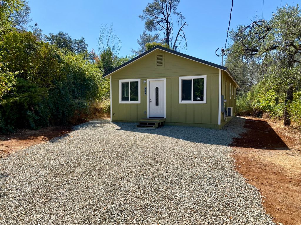 3636 Olive Street, Shasta Lake, CA 96019