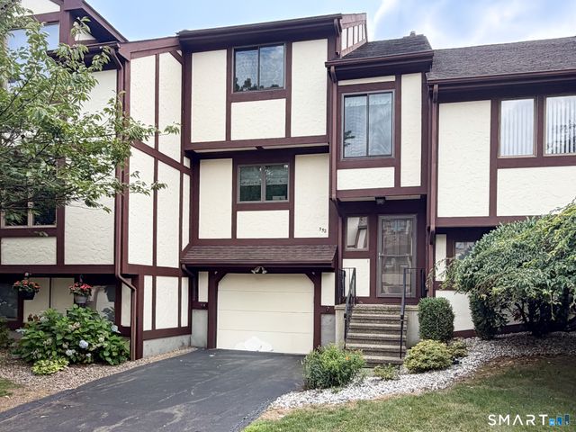 690 Forest Road 552, West Haven, CT 06516
