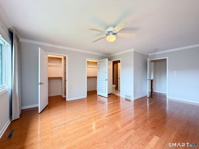 690 Forest Road 552, West Haven, CT 06516