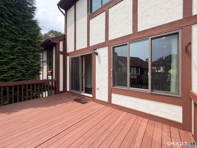 690 Forest Road 552, West Haven, CT 06516