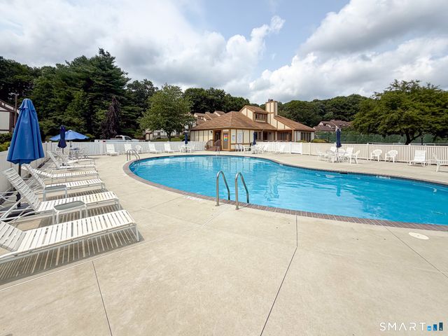 690 Forest Road 552, West Haven, CT 06516