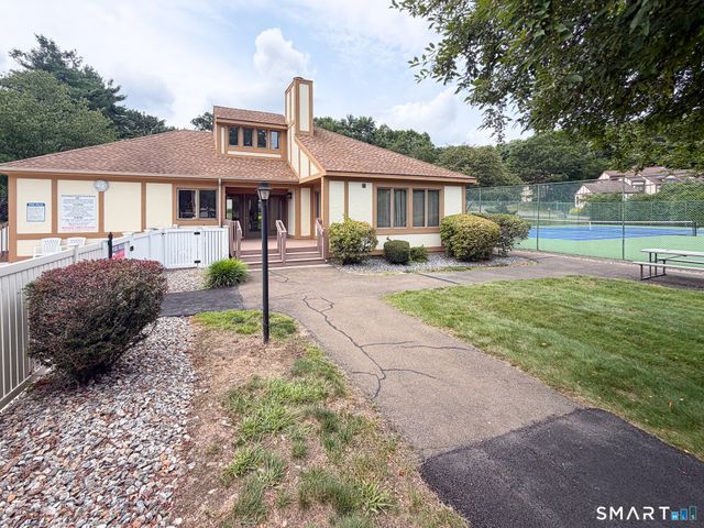 690 Forest Road 552, West Haven, CT 06516