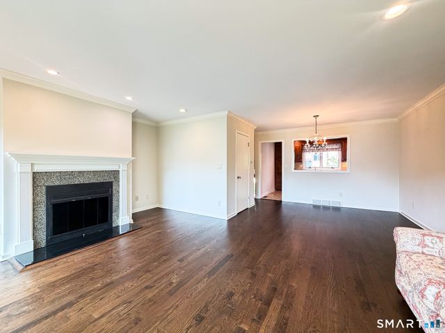 690 Forest Road 552, West Haven, CT 06516