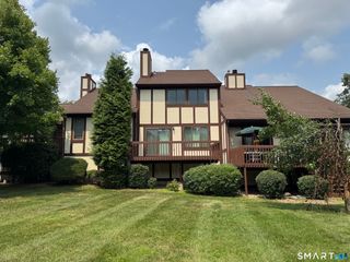 690 Forest Road 552, West Haven, CT 06516