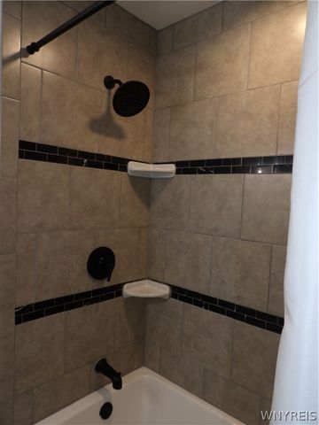 2162 Stony Point Road, Grand Island, NY 14072