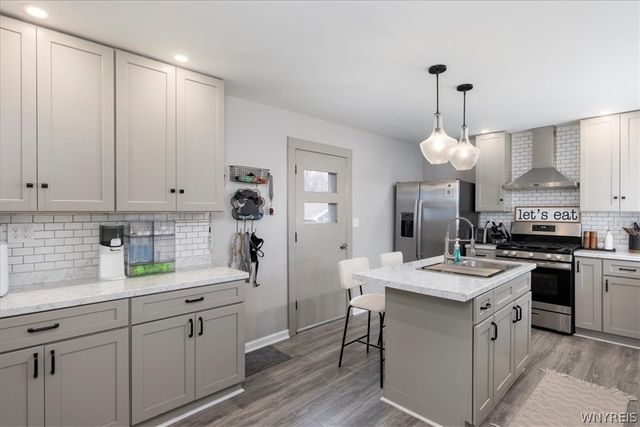 2162 Stony Point Road, Grand Island, NY 14072