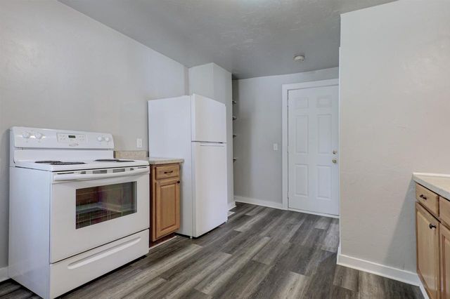 196 N BROOKE STREET, Fond Du Lac, WI 54935