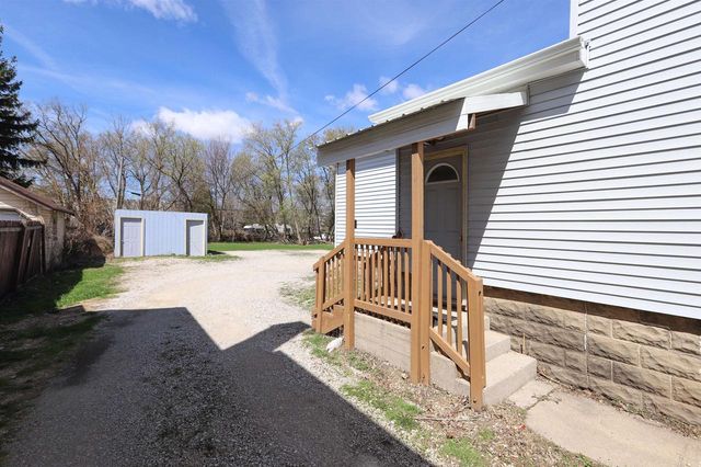 196 N BROOKE STREET, Fond Du Lac, WI 54935