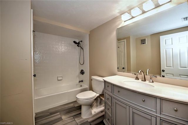 1910 Virginia AVE # 1302, Fort Myers, FL 33901