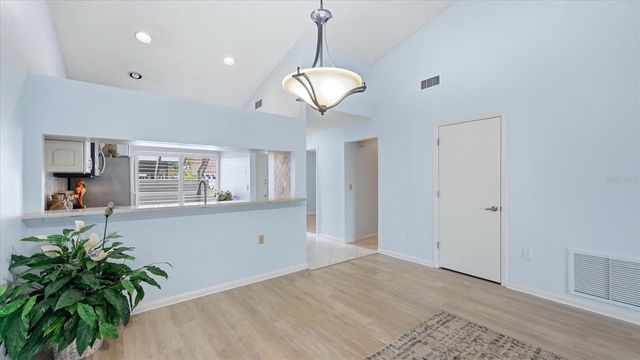 5350 MYRTLE 48, Sarasota, FL 34235