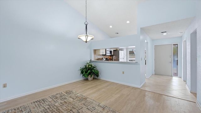 5350 MYRTLE 48, Sarasota, FL 34235