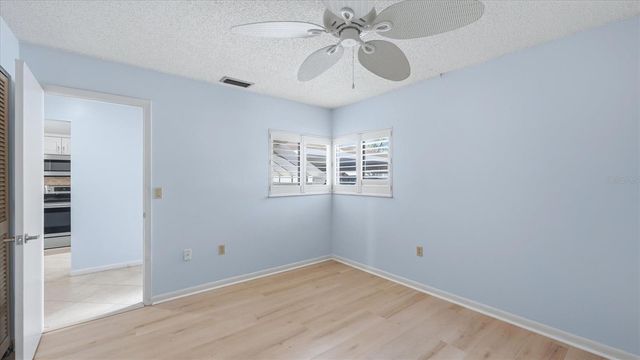 5350 MYRTLE 48, Sarasota, FL 34235