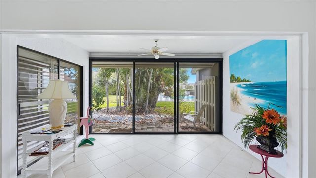 5350 MYRTLE 48, Sarasota, FL 34235