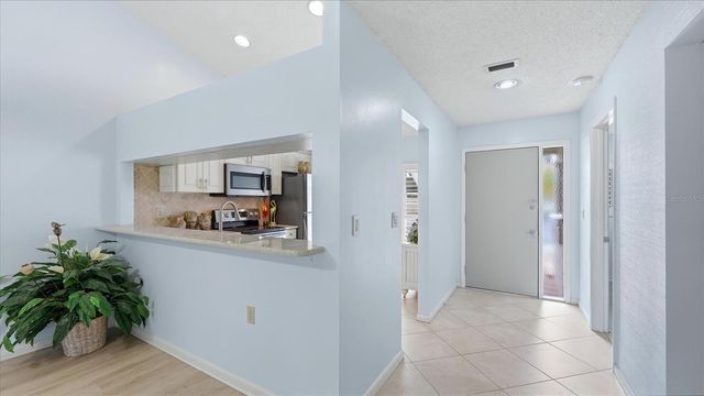 5350 MYRTLE 48, Sarasota, FL 34235