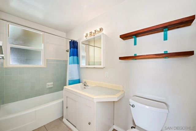 6074 Rock St, San Diego, CA 92115