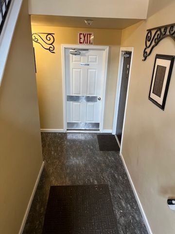 4020 216th Street 2E, Matteson, IL 60443