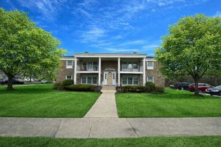 4020 216th Street 2E, Matteson, IL 60443