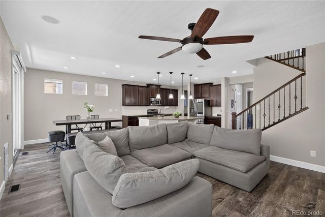 4862 S Versailles Court, Aurora, CO 80015