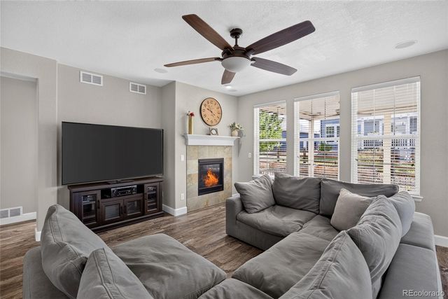 4862 S Versailles Court, Aurora, CO 80015