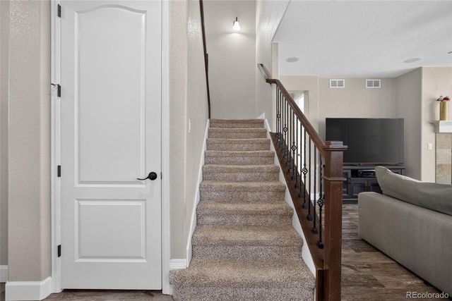 4862 S Versailles Court, Aurora, CO 80015