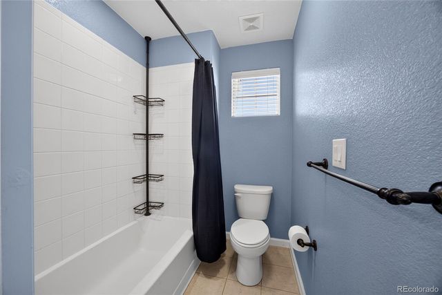 4862 S Versailles Court, Aurora, CO 80015