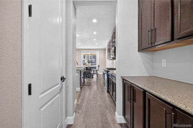 4862 S Versailles Court, Aurora, CO 80015