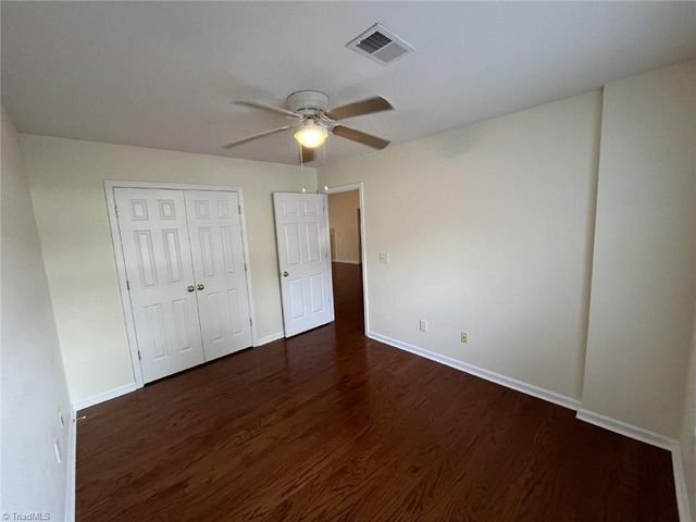 4449 Weatherton Drive, Kernersville, NC 27284