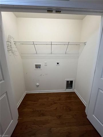 4449 Weatherton Drive, Kernersville, NC 27284