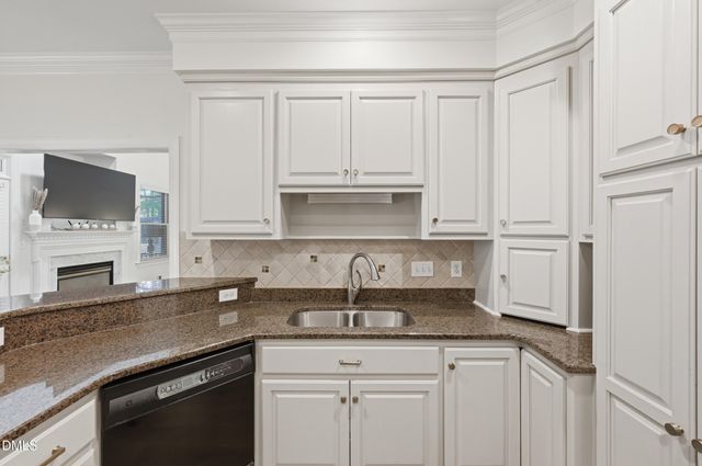 1 Dalton Court, Durham, NC 27705
