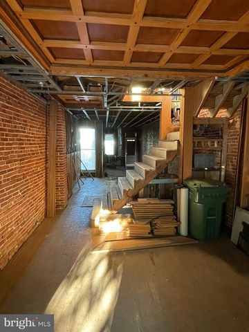 2824 HUNTINGDON AVE, Baltimore, MD 21211