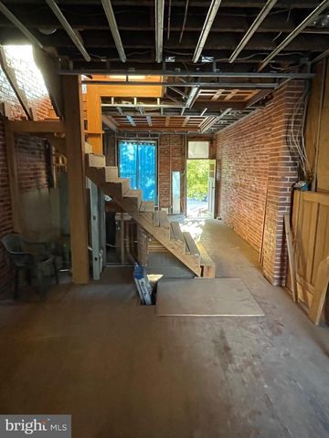 2824 HUNTINGDON AVE, Baltimore, MD 21211