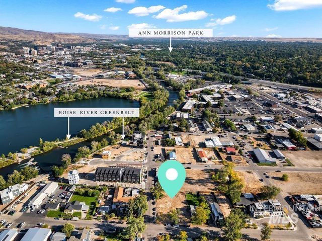 213 & 215 E 35th St, Garden City, ID 83714