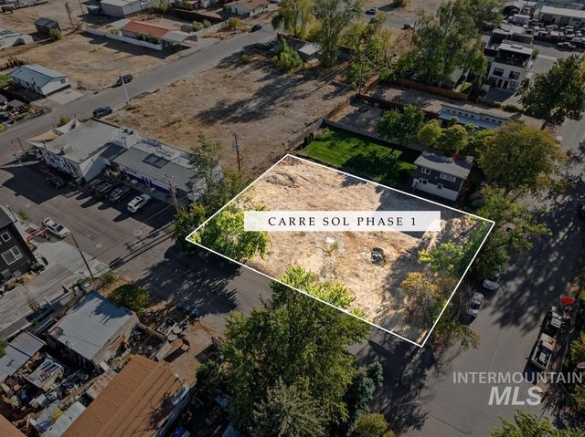 213 & 215 E 35th St, Garden City, ID 83714