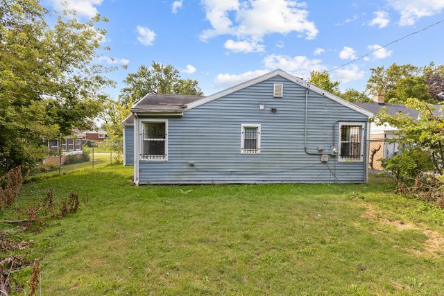2814 LEXINGTON Drive, Hazel Crest, IL 60429