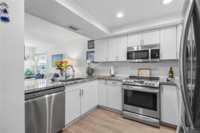 3804 GULF OF MEXICO DRIVE B204, Longboat Key, FL 34228