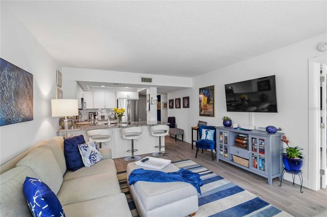 3804 GULF OF MEXICO DRIVE B204, Longboat Key, FL 34228