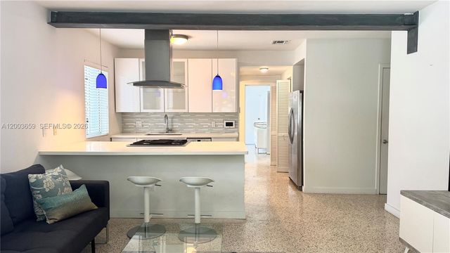 643 Jefferson Ave 3, Miami Beach, FL 33139
