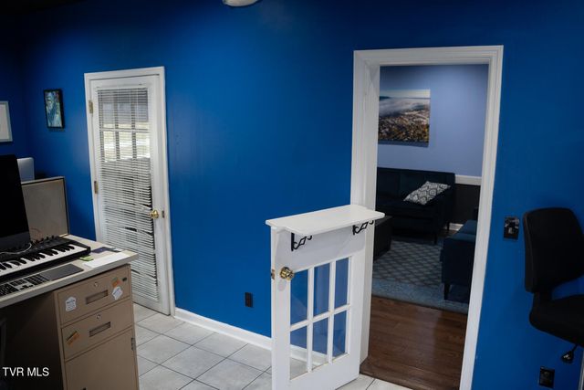 216 West Ravine Road, Kingsport, TN 37660