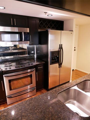 3525 Sage Road 1001, Houston, TX 77056