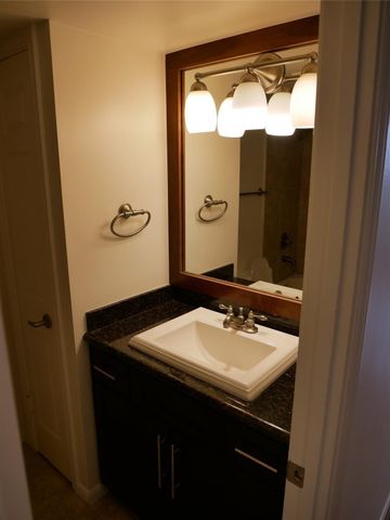 3525 Sage Road 1001, Houston, TX 77056