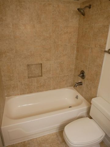 3525 Sage Road 1001, Houston, TX 77056