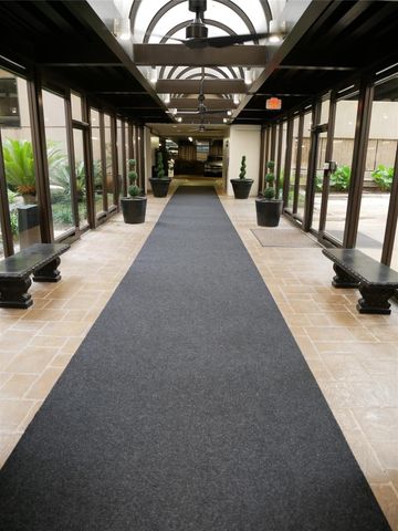 3525 Sage Road 1001, Houston, TX 77056